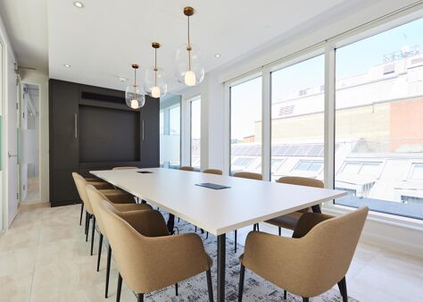 Office Space 15 Bedford Street - Image 2