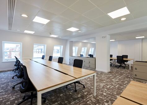 Office Space 15 Bedford Street - Image 3