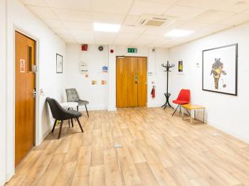 Office Space Weybridge - Image 11