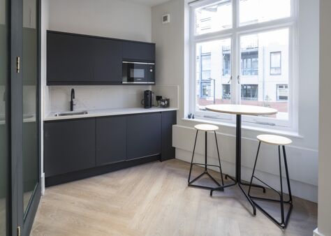 Office Space 50-51 Wells Street - Image 9