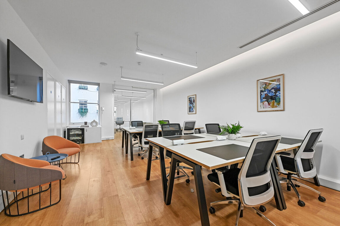 Office Space 35 Albemarle Street - Image 1