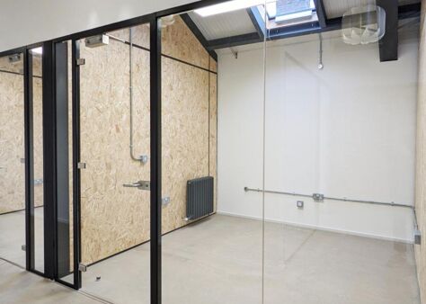 Office Space Motorworks - Image 5