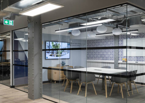 Image #3 of 33 Foley Street