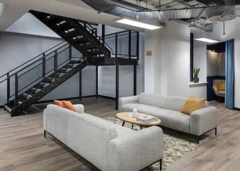 Image #4 of 33 Foley Street