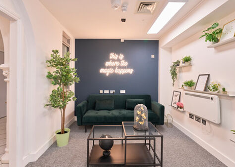 Office Space Chelsea Chambers - Image 1