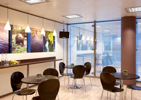 Image #10 of 85 Tottenham Court Road