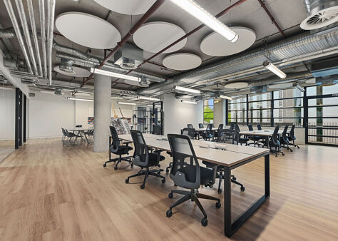 Office Space 2-4 Old Street Yard - Image 14