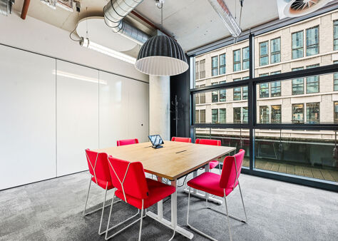 Office Space 2-4 Old Street Yard - Image 24