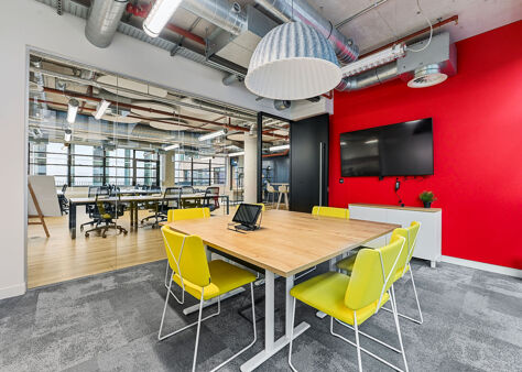 Office Space 2-4 Old Street Yard - Image 27