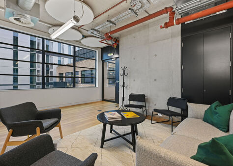 Office Space 2-4 Old Street Yard - Image 9