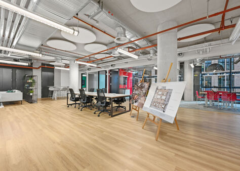 Office Space 2-4 Old Street Yard - Image 12