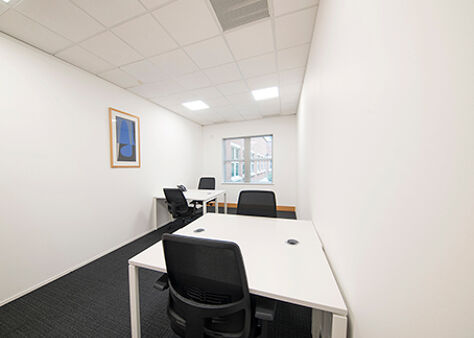 Office Space Capability Green - Image 10