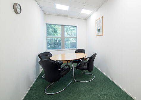 Office Space Capability Green - Image 3