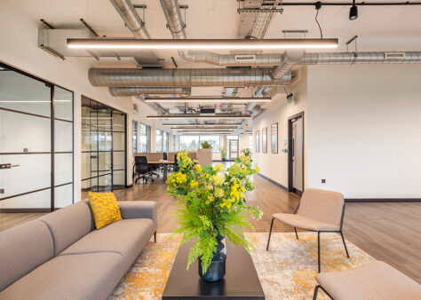 Office Space 147 Arlington Road - Image 13