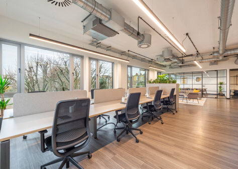 Office Space 147 Arlington Road - Image 7