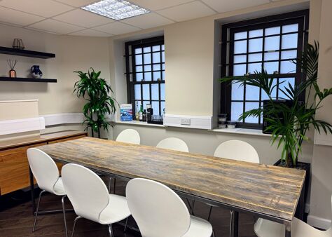 Office Space 16 Cole Street - Image 6