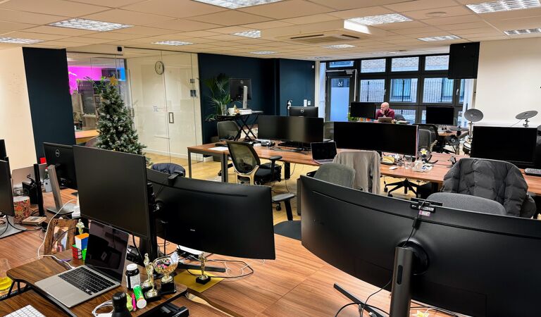 Office Space 16 Cole Street - Image 3