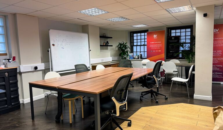 Office Space 16 Cole Street - Image 2