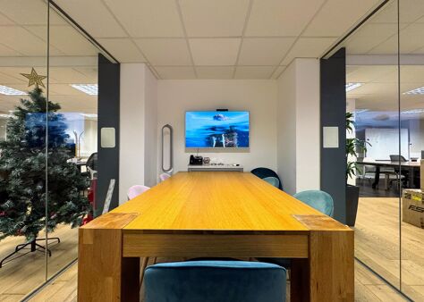 Office Space 16 Cole Street - Image 4