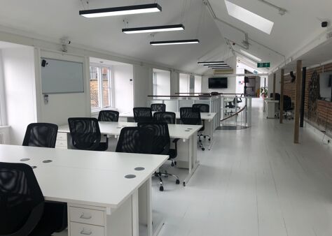 Office Space 346 Old Street - Image 3