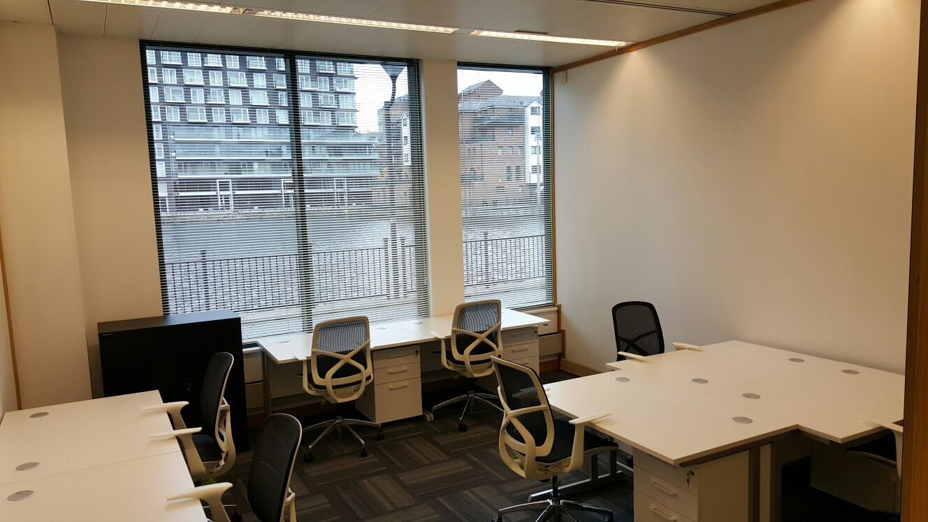 Office Space Bellerive Suites - Image 6