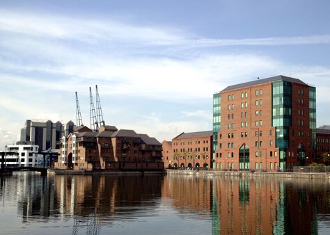 Office Space Bellerive Suites - Image 1