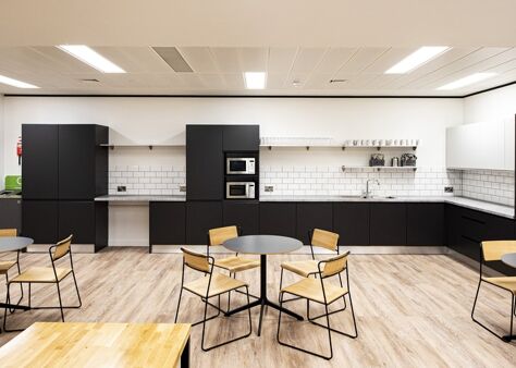 Office Space White City - Image 10