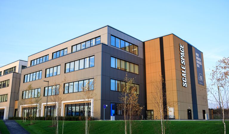 Office Space White City - Image 1