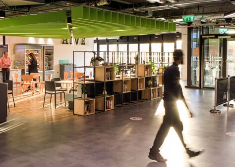 Office Space White City - Image 2