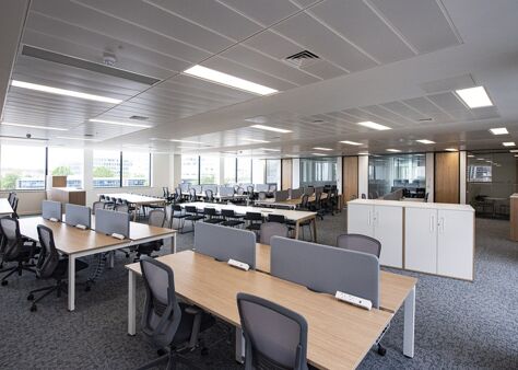 Office Space White City - Image 8