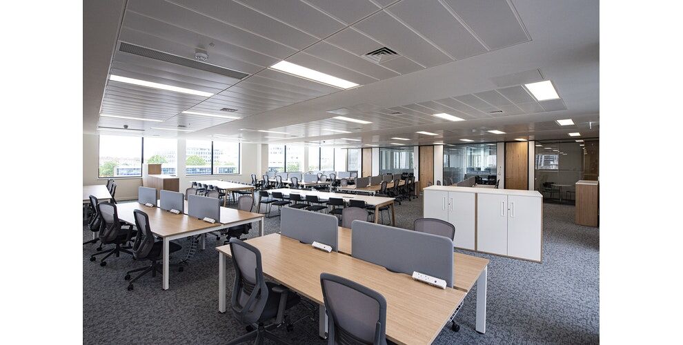 Office Space White City - Image 8