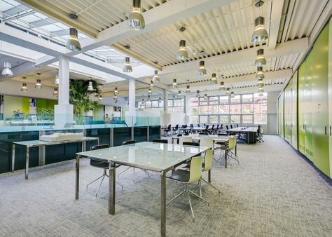 Office Space Canal Side Studios  - Image 1