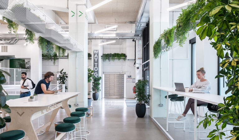 Office Space Expressway - Image 3