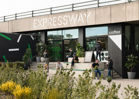 Office Space Expressway - Image 2