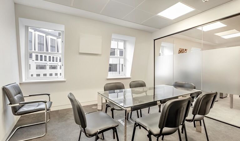 Office Space 72 King William Street - Image 2