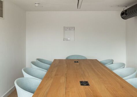 Office Space 76-78 Clerkenwell Road - Image 6
