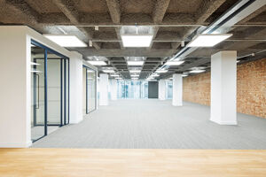 Office Space Manchester - Windmill Green - Image 18