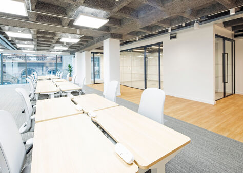 Office Space Manchester - Windmill Green - Image 17