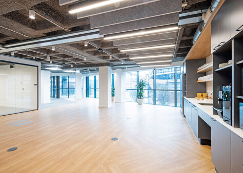 Office Space Manchester - Windmill Green - Image 14