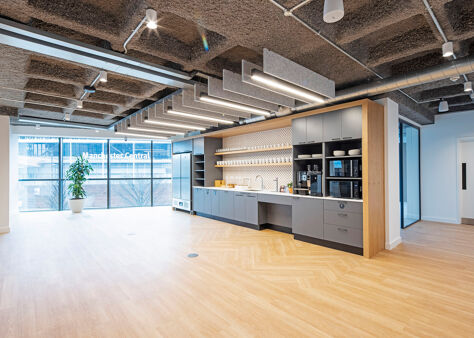 Office Space Manchester - Windmill Green - Image 12