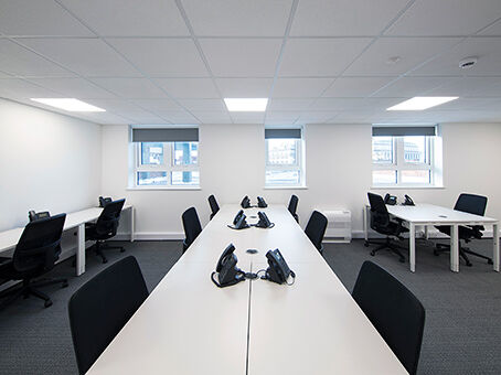 Office Space Derby Square - Image 8