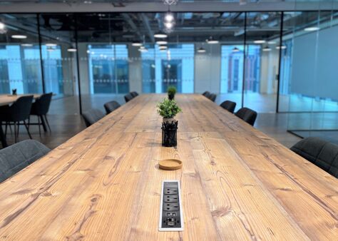 Office Space Leeds - Image 10