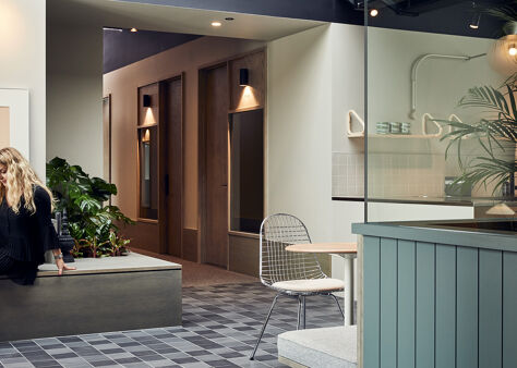 Office Space United House - Image 3