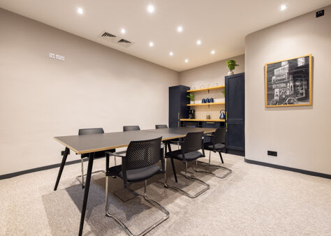 Office Space 3 St. Michael's Alley - Image 14