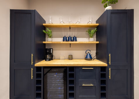 Office Space 3 St. Michael's Alley - Image 8