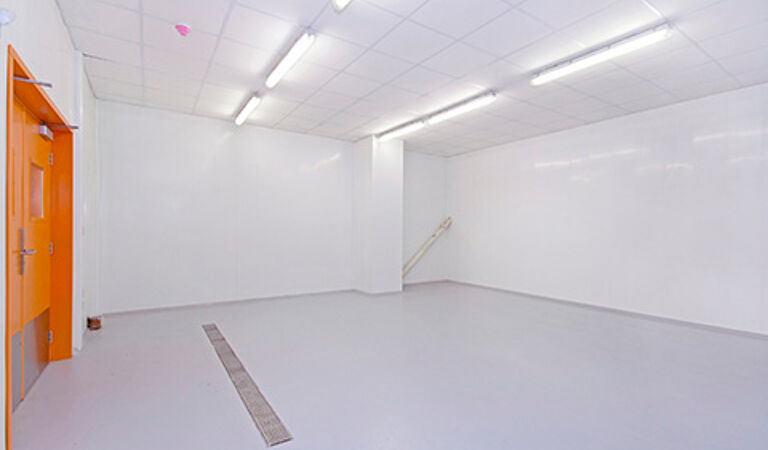 Office Space Portal Way - Image 3