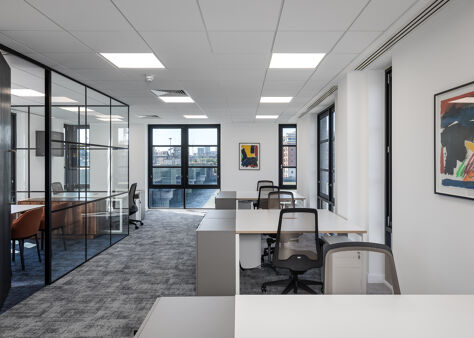 Office Space Ocean House  - Image 1