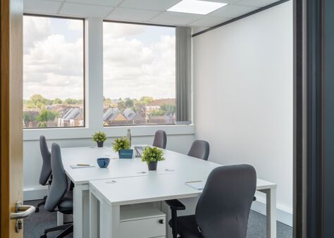 Office Space Elizabeth House  - Image 3