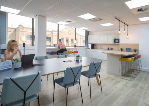 Office Space Elizabeth House  - Image 4