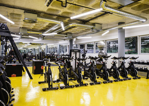 Office Space Norfolk House - Image 85